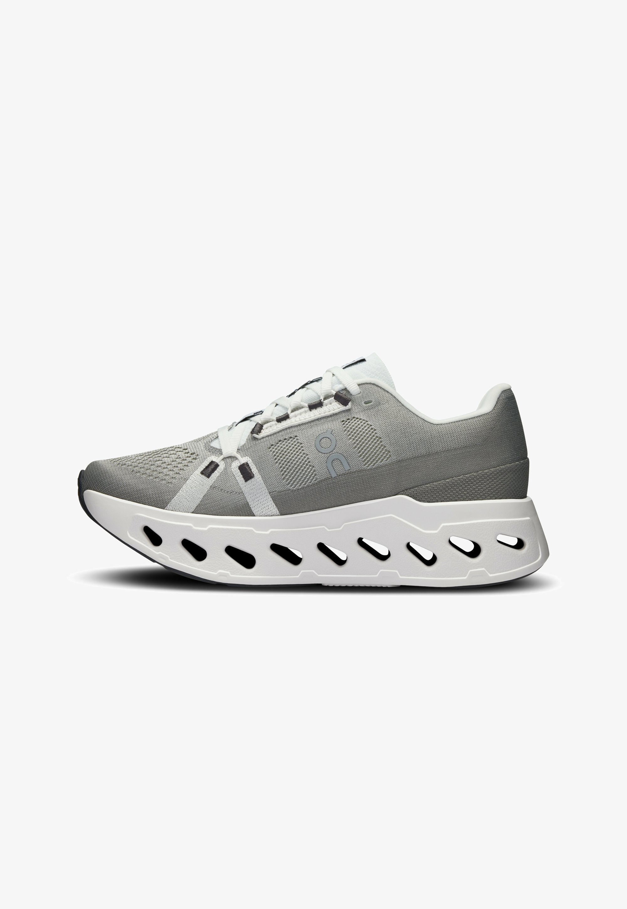 Op CLOUDECLIPSE - Hardloopschoenen voor op de weg - aluminium wit