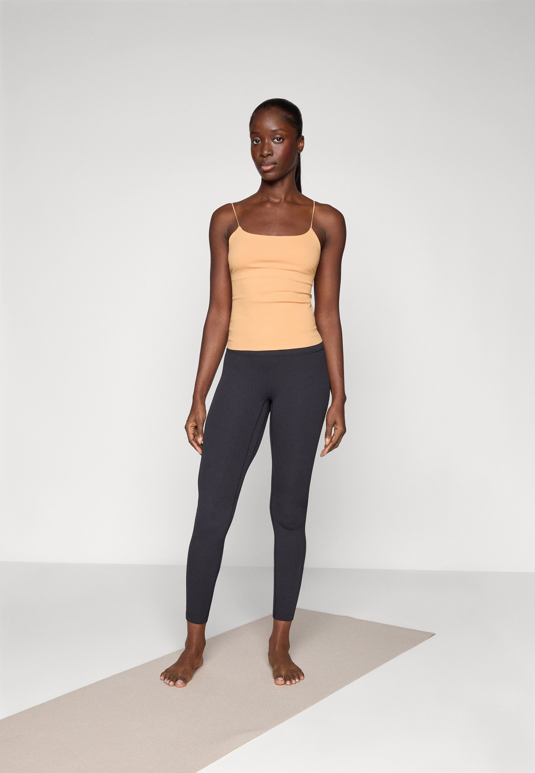adidas Performance ALL ME Leggings – Schwarz