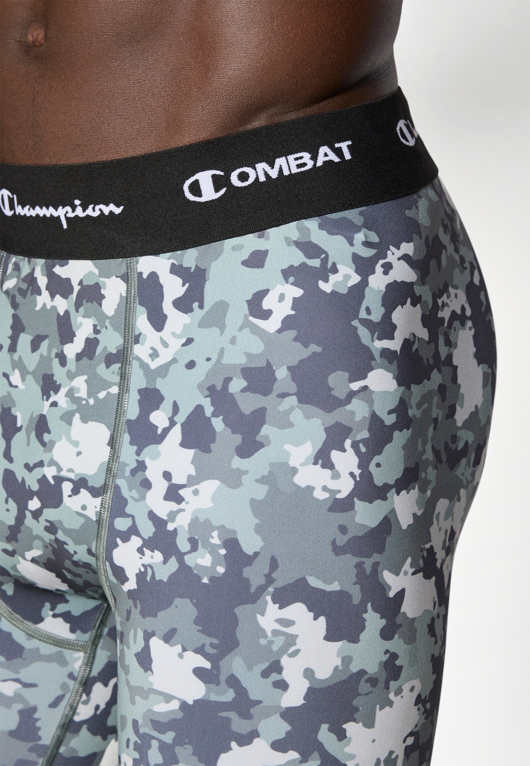 Champion Compression LEGGINGS COMBAT - Legginsy - zielono-czarne