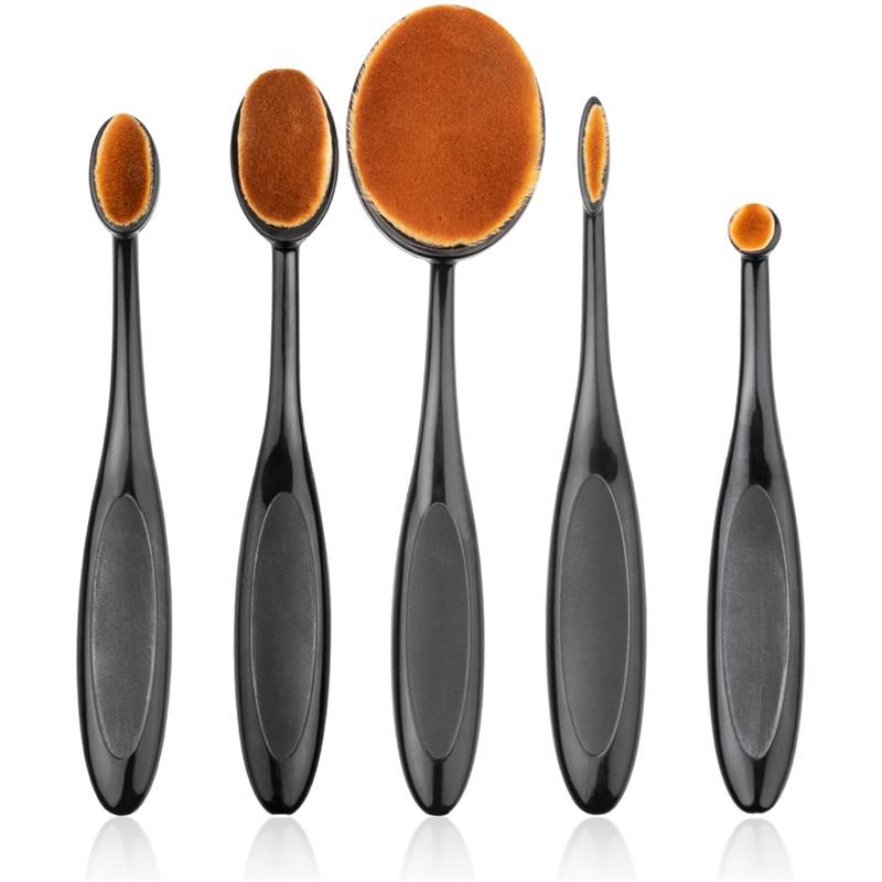 Lot de 5 pinceaux de maquillage ovales portables en nylon, pour blush, fond de teint et estompage.