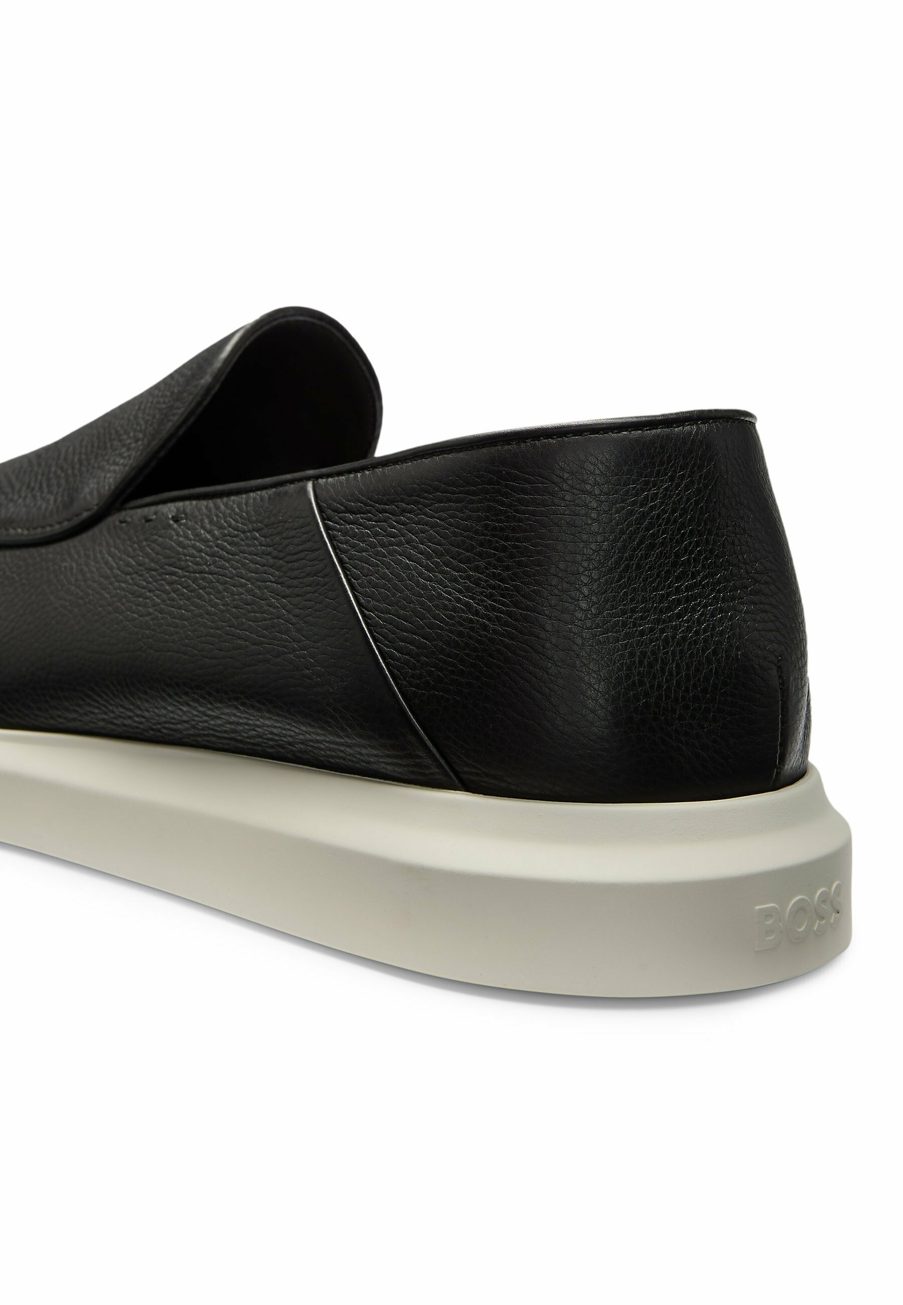 BOSS įmaunami batai - tamsiai rudi