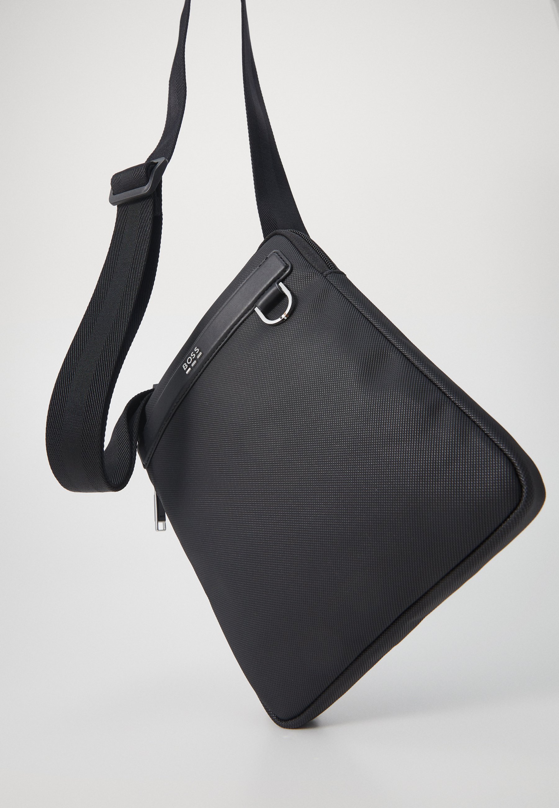 BOSS JINKO ENVELOPE - Bolsa transversal - preta