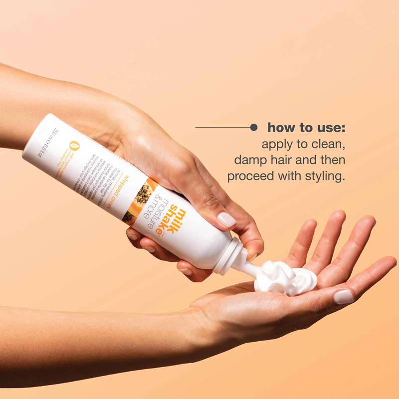 milk_shake® Moisture & More Whipped Cream, een hydraterende leave-in behandeling voor droog haar