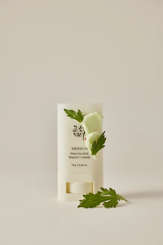 „Beauty of Joseon“ matinis apsauginis pieštukas nuo saulės su mugwort + Camelia SPF 50+