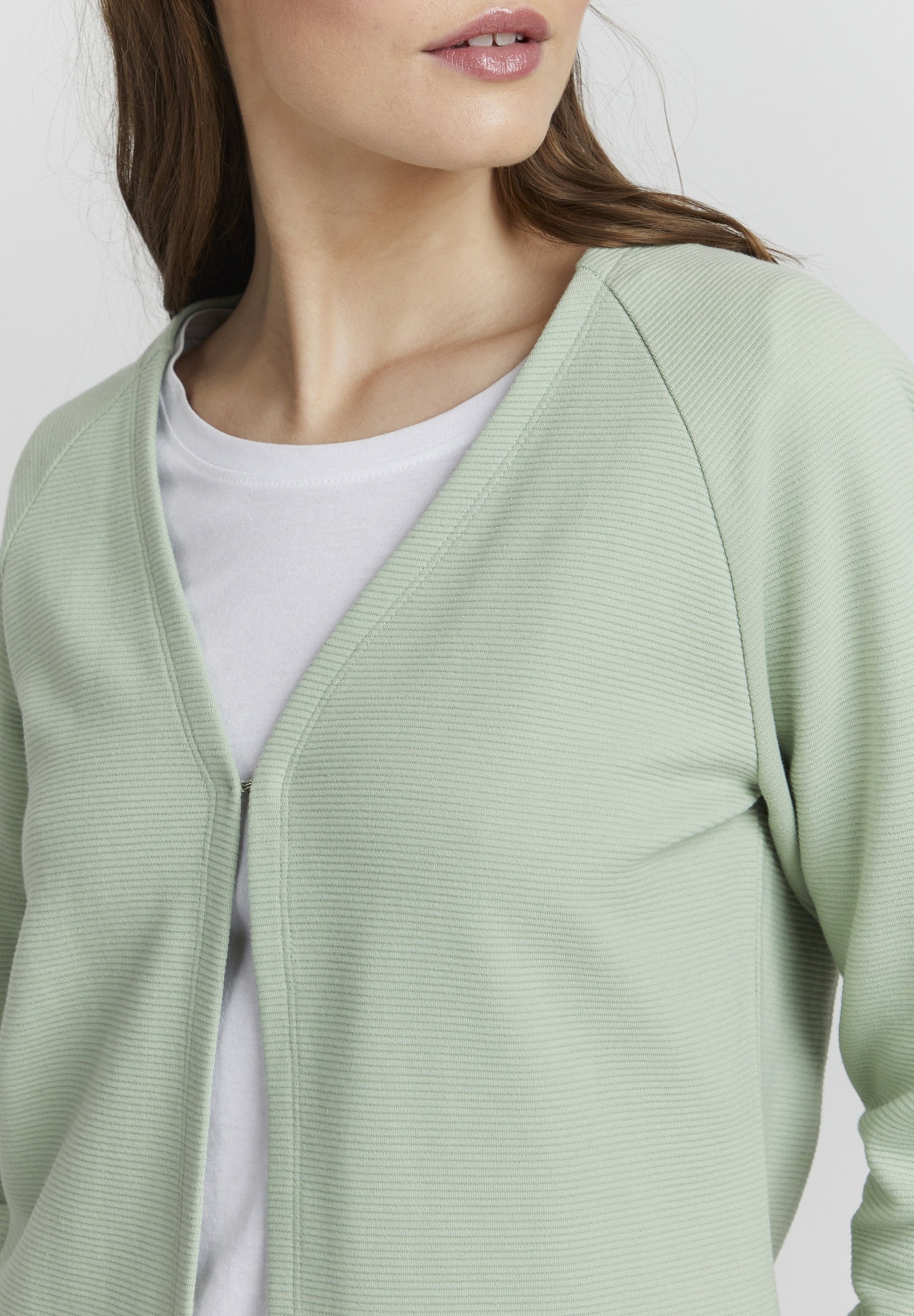„Oxmo“ megztinis – šviesiai žalias