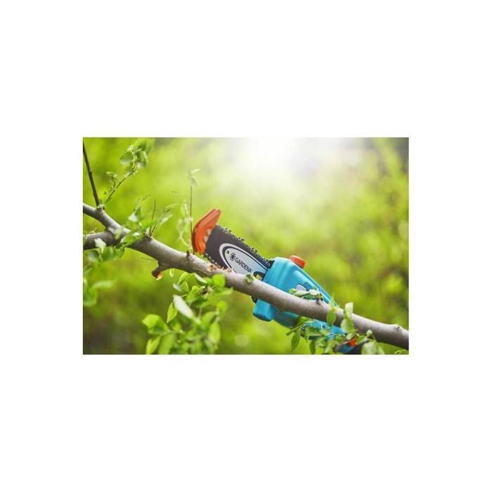 Podadora de pértiga - GARDENA - TCS 20/18V P4A - Eléctrica - 2200W - Mango telescópico de 4m