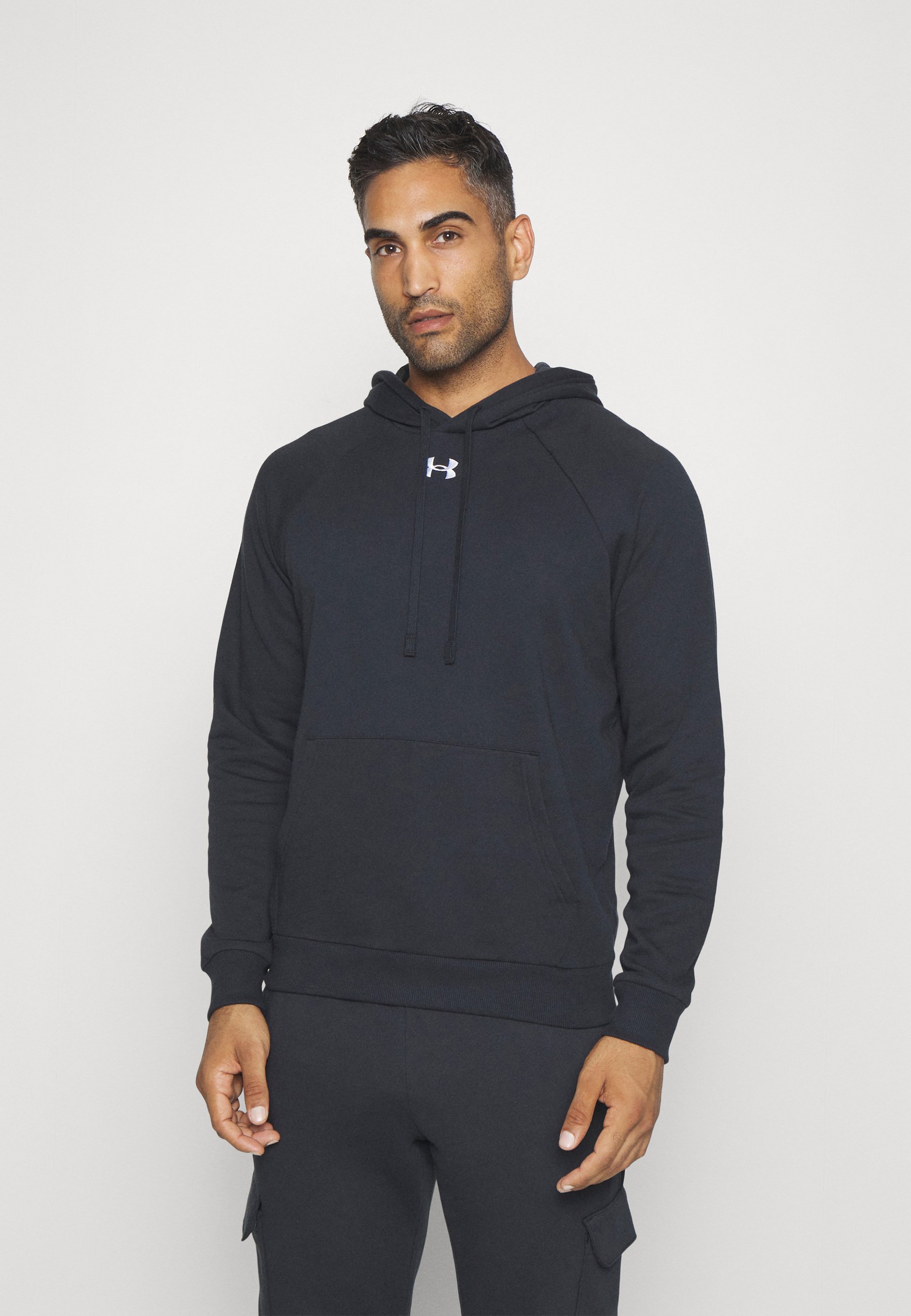 Under Armour RIVAL FLEECE - Moletom com capuz - preto