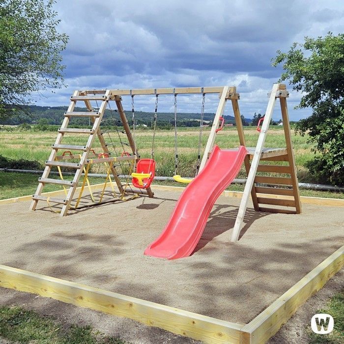 Columpio doble de madera WICKEY Smart Shake con tobogán verde pastel de 220 cm y estructura para trepar – 10 años de garantía*