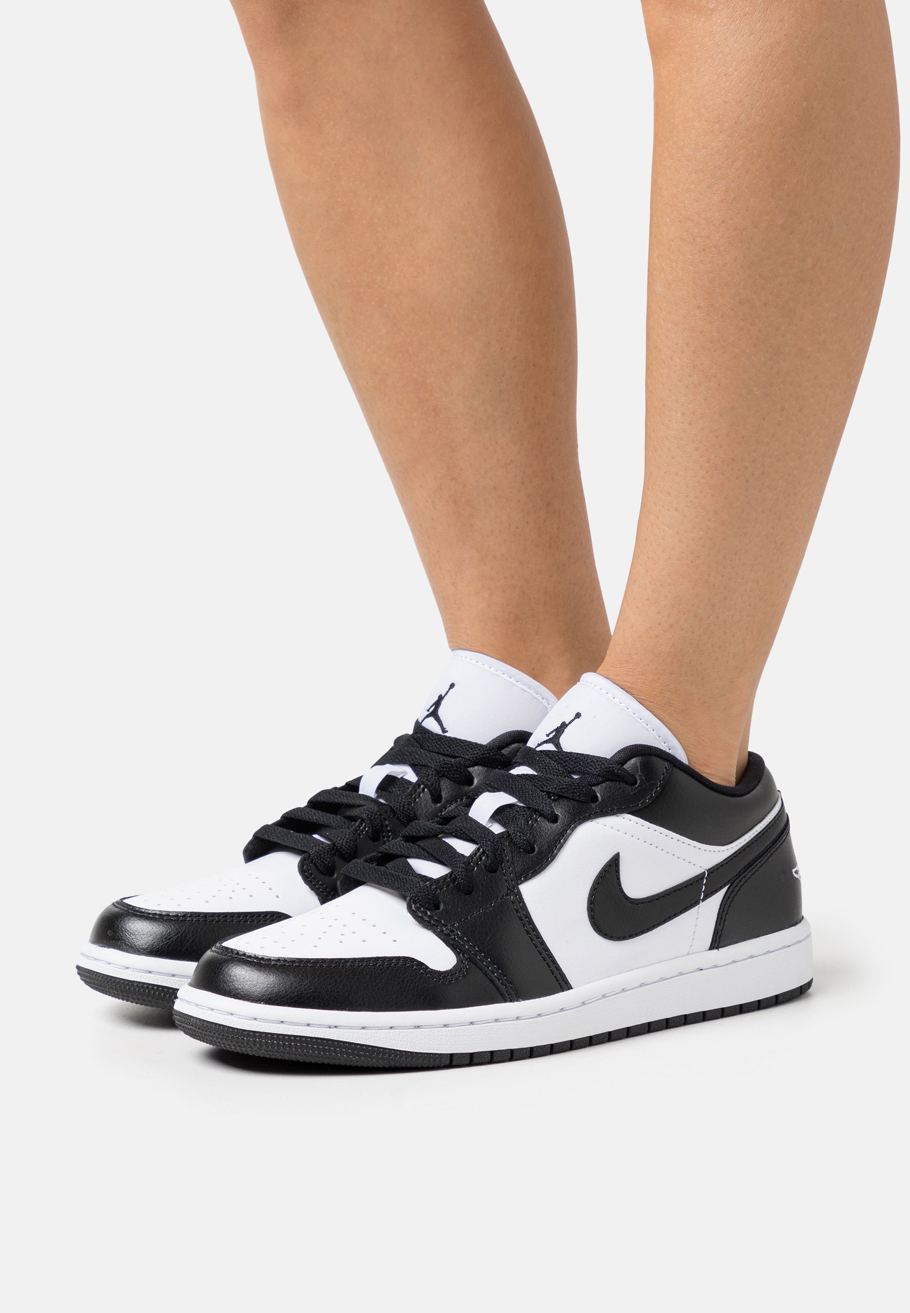 Baskets basses Jordan