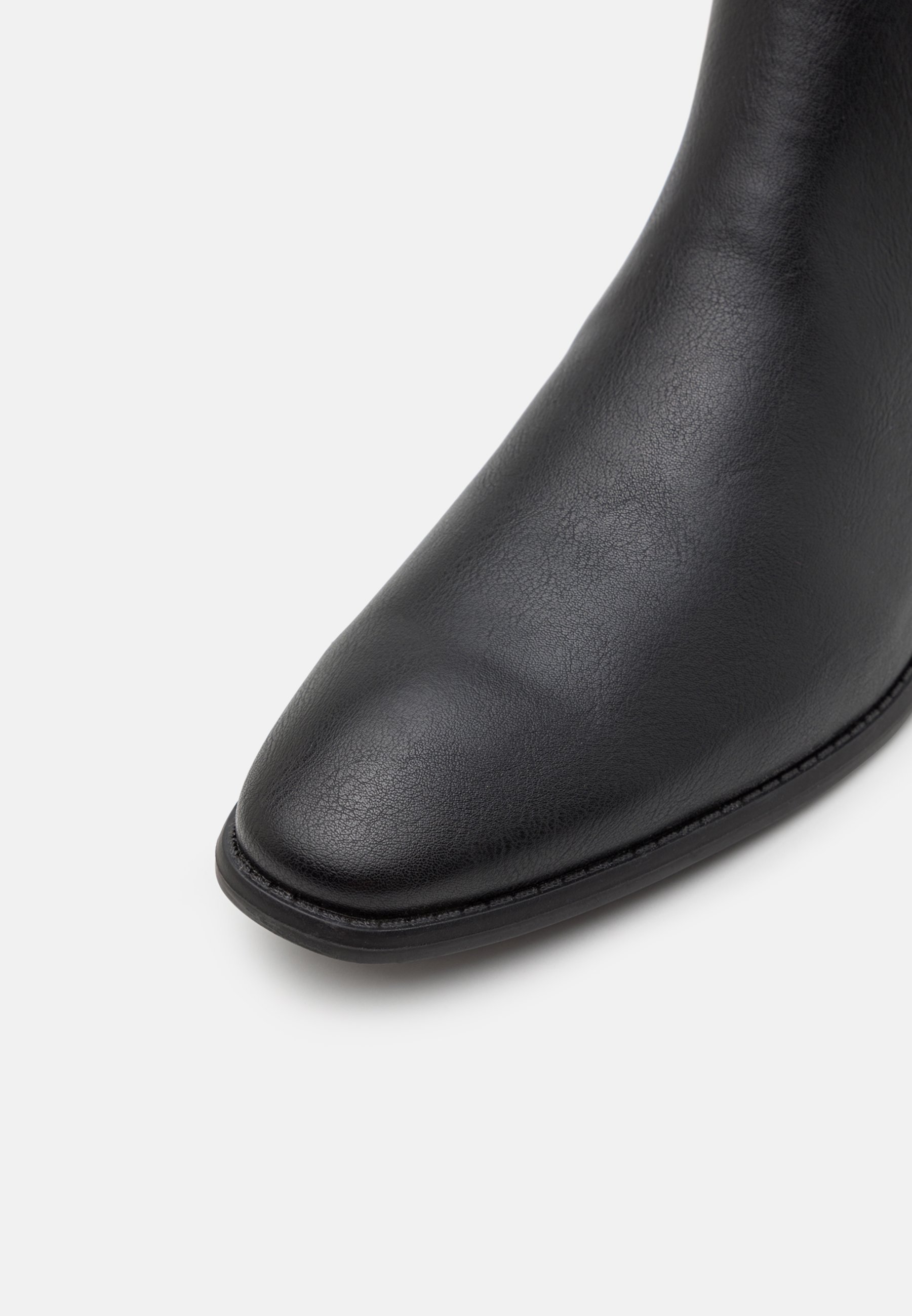 Pier One Classic enkellaarsjes - zwart