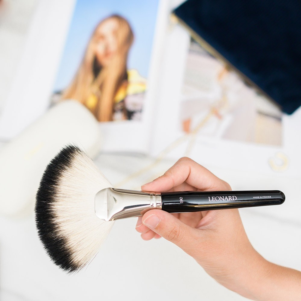 Leonard brushes Grand pinceau éventail n°190