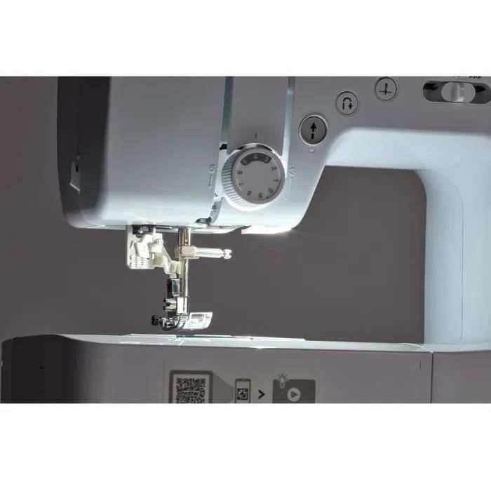 Machine à coudre électronique BROTHER FS40s - 40 points de couture - Ecran LCD - Sac de transport