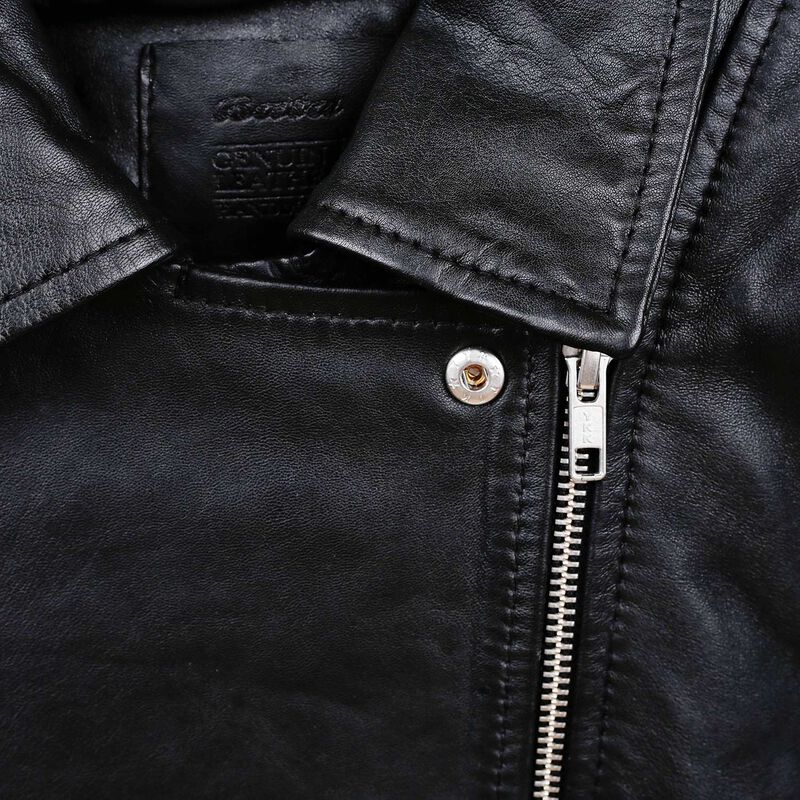 Biker da donna in pelle
