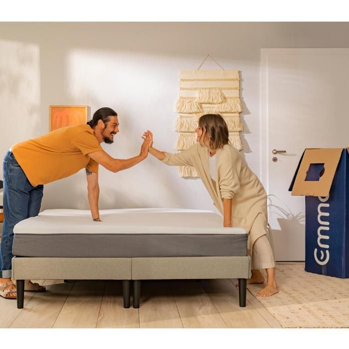 EMMA - Origineel Matras 140x200 cm - Traagschuim - Bekroond met optimaal comfort - 25 cm dik - Zachtheid en ondersteuning - Duurzaam