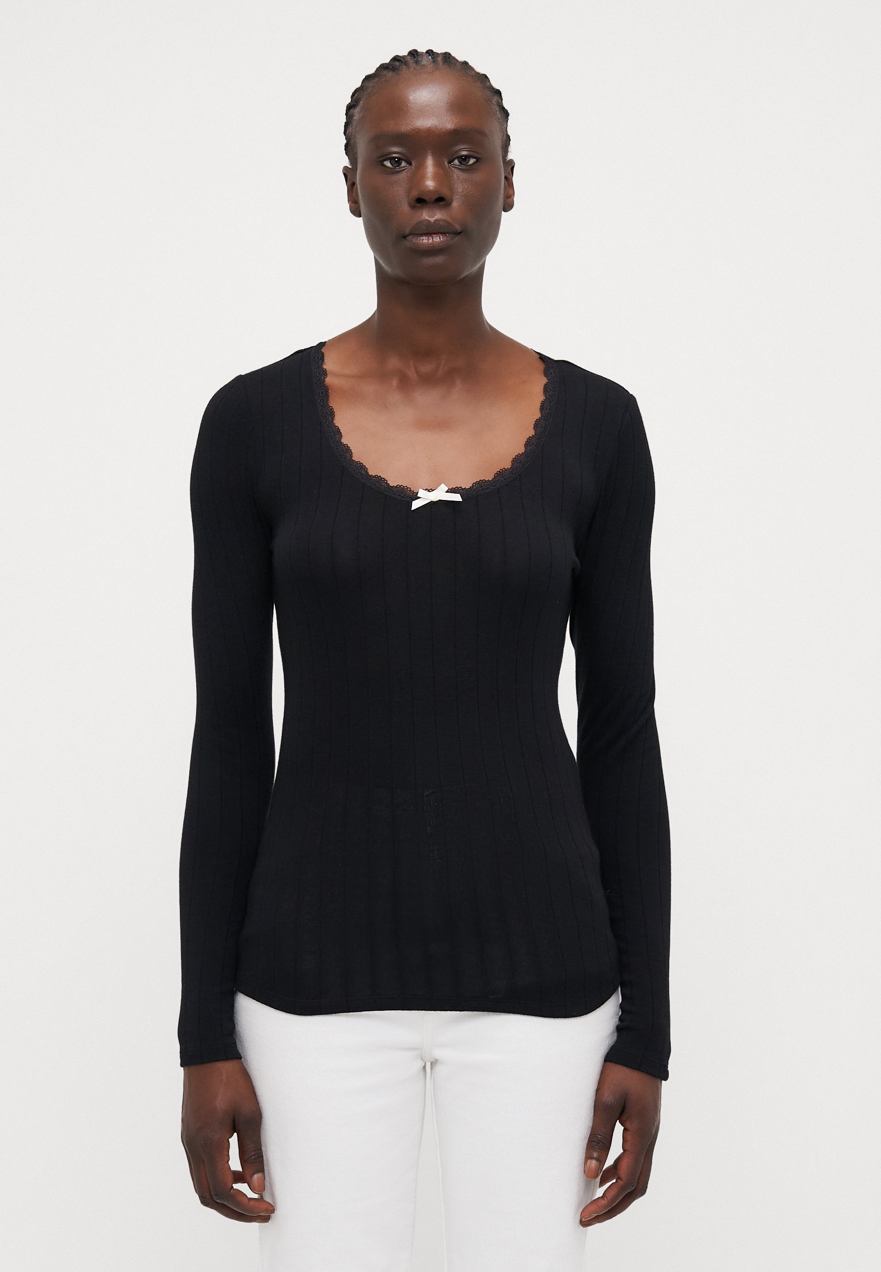 ONLY Tall ONLLAIKA U NECK - Top a maniche lunghe - nero