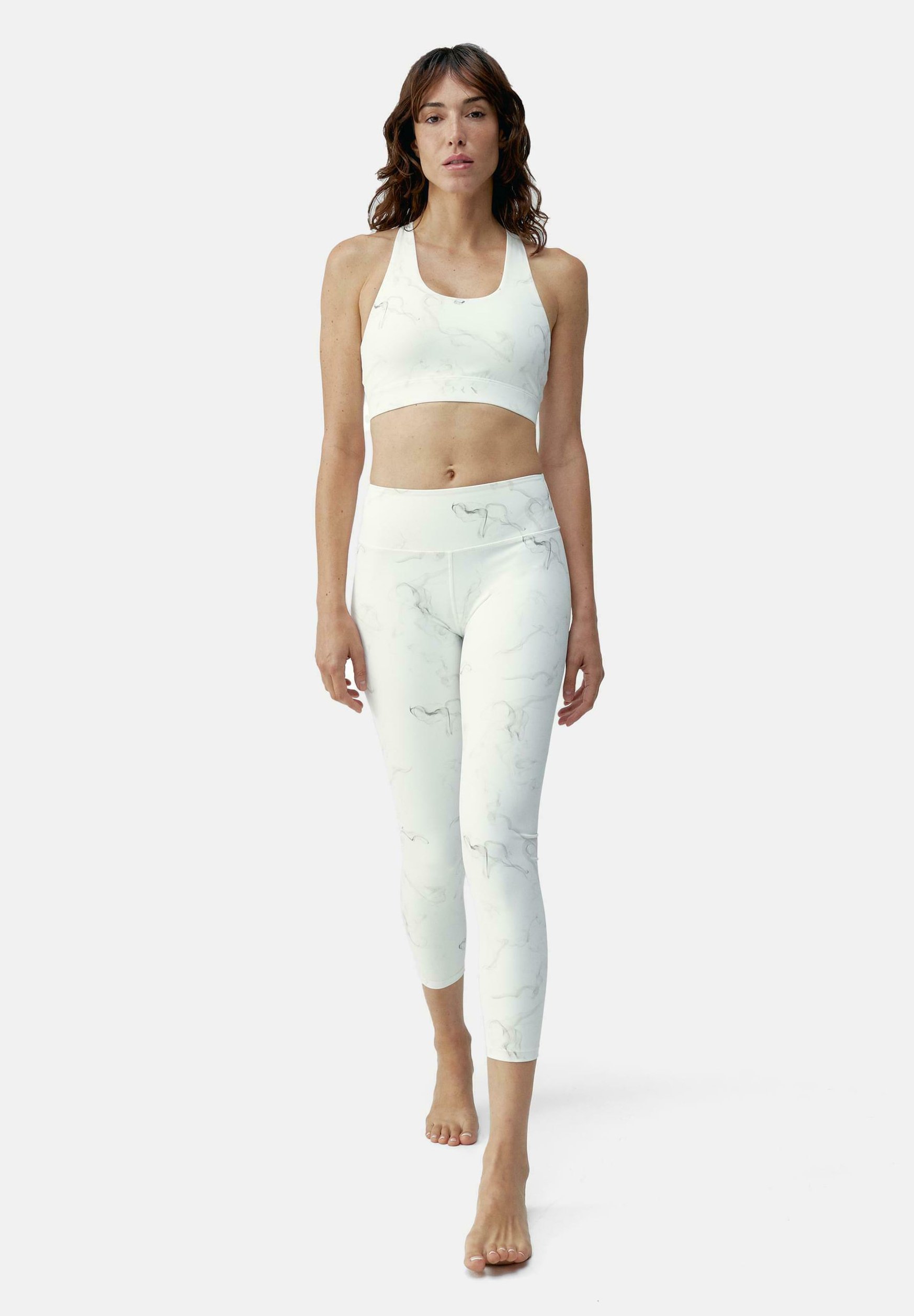 Born Living Yoga Leggings - beige