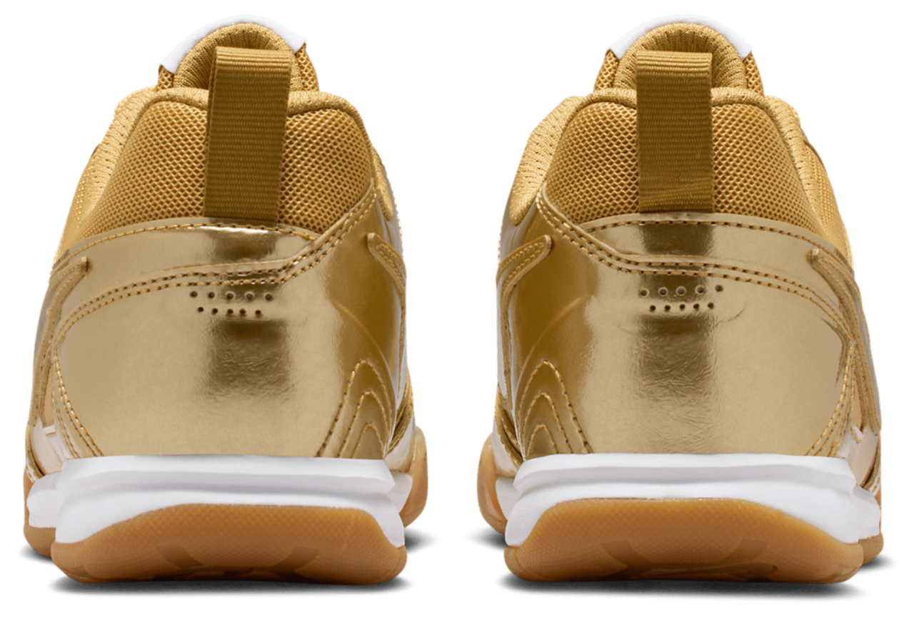 Nike Gato Lv8