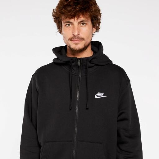  Club Nike