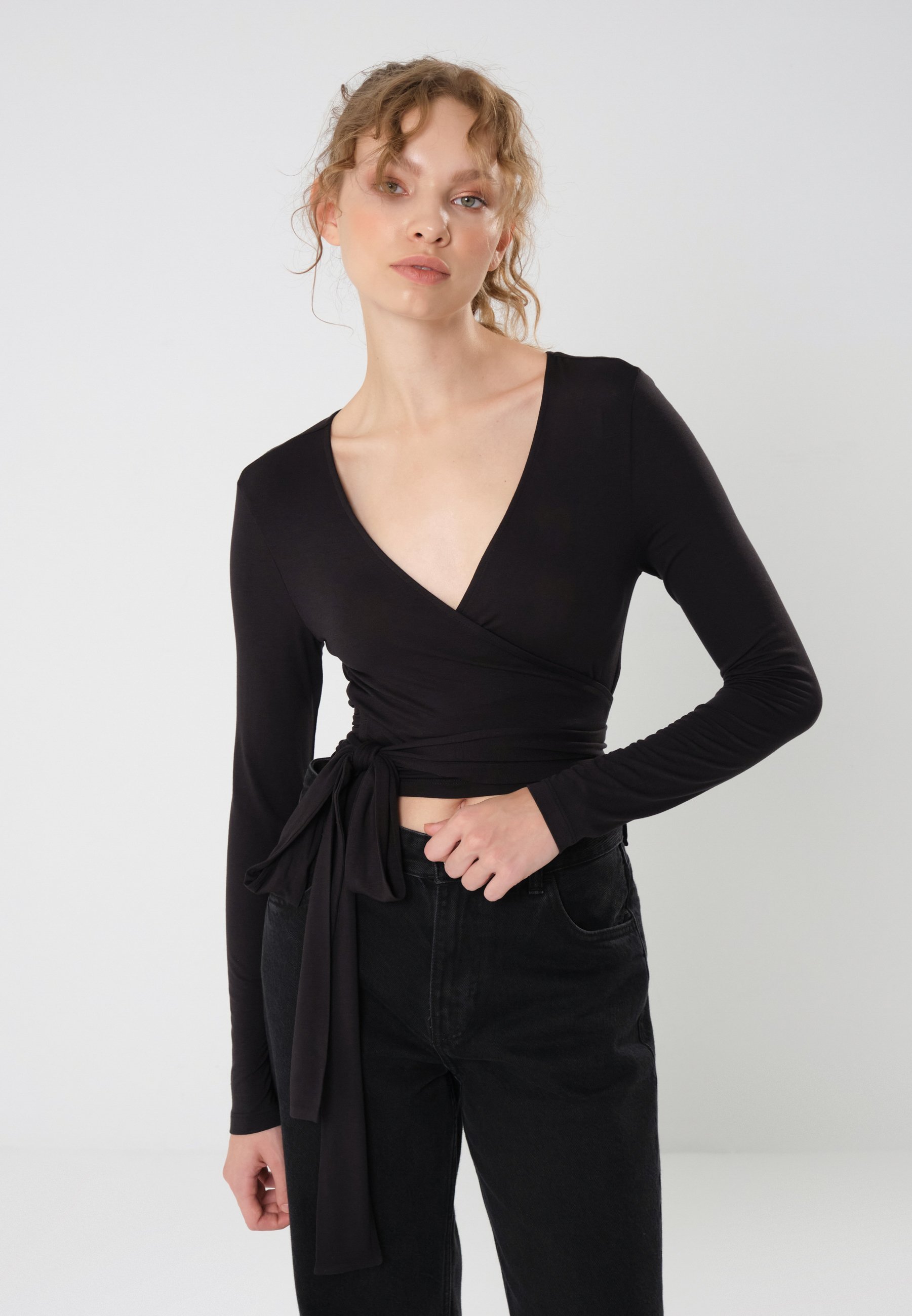 Even&Odd top met lange mouwen - zwart