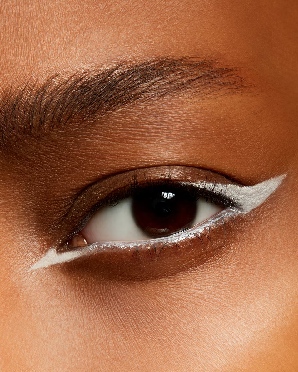 MAC EYE KOHL AJLAJNER KOHL AJLAJNER ZA UPOTREBU VODENA LINIJA - MAT FINISH
