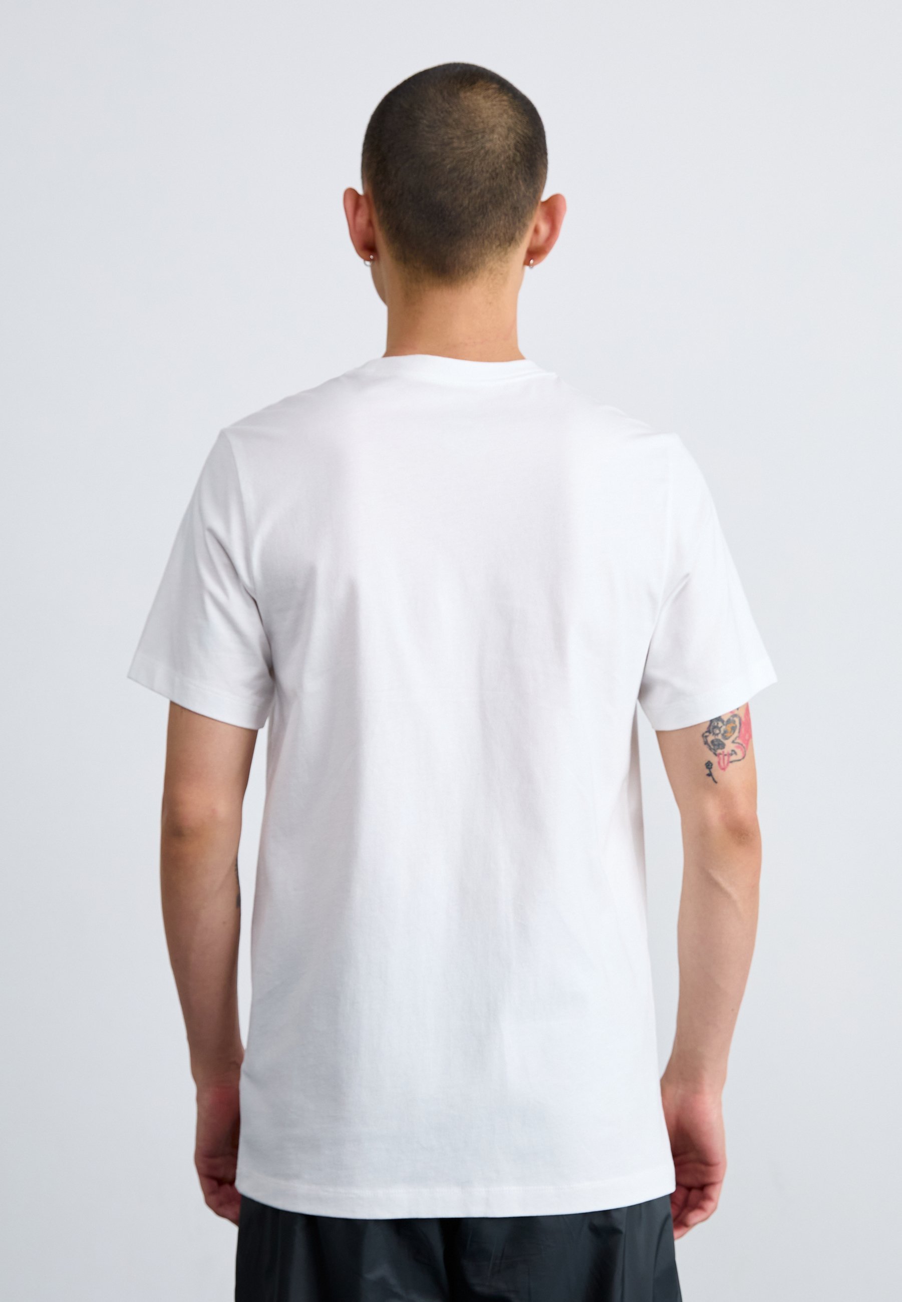 Nike Sportswear nyomtatott pólók