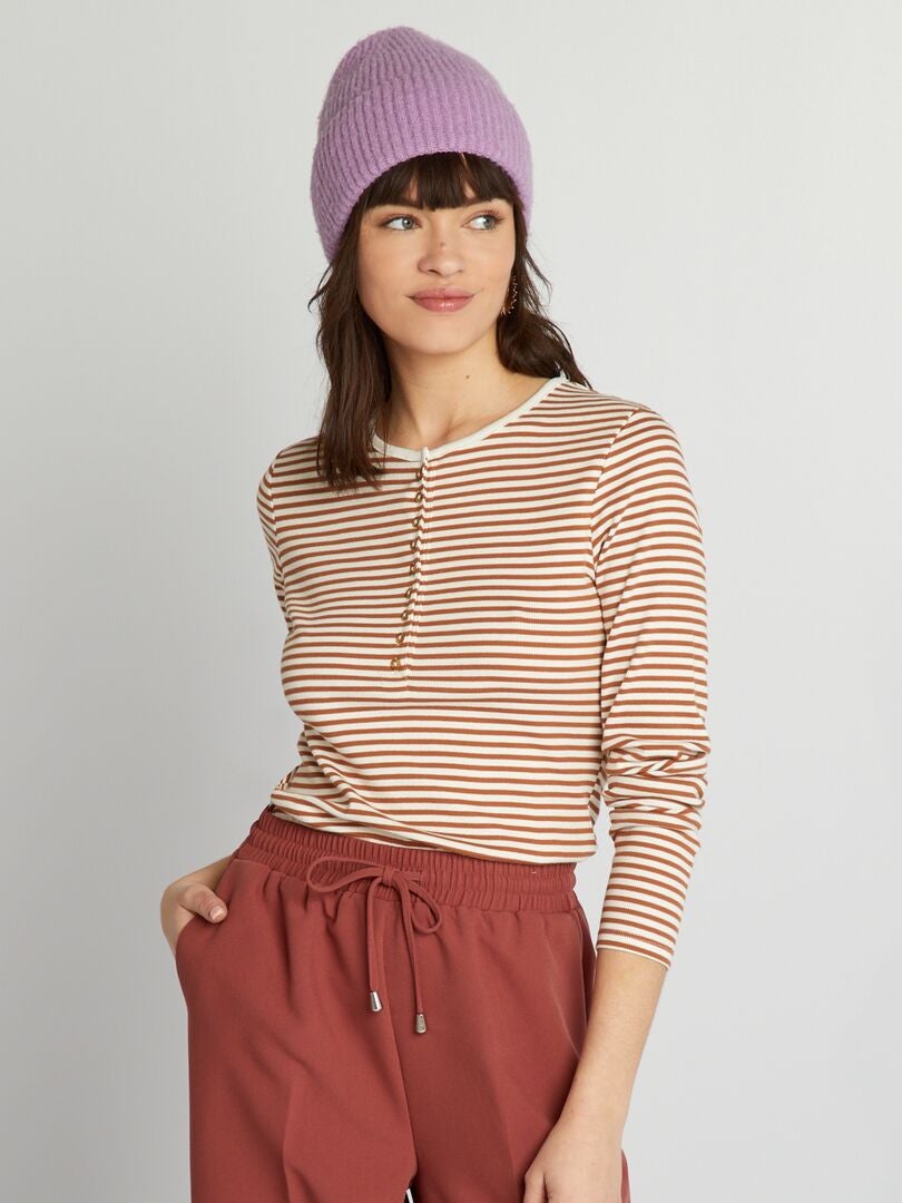 Camiseta listrada com gola abotoada - BRANCA