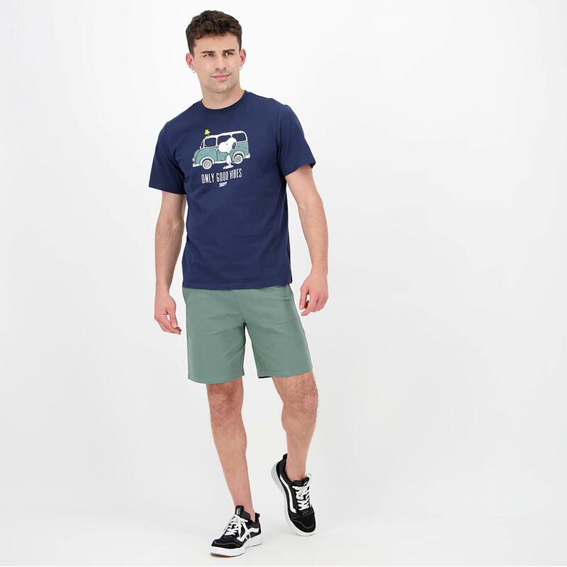  Snoopy T-shirt
