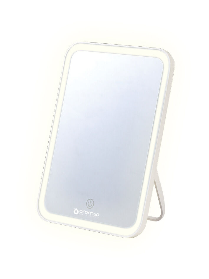 Oromed ARANY TÜKÖR LED x1