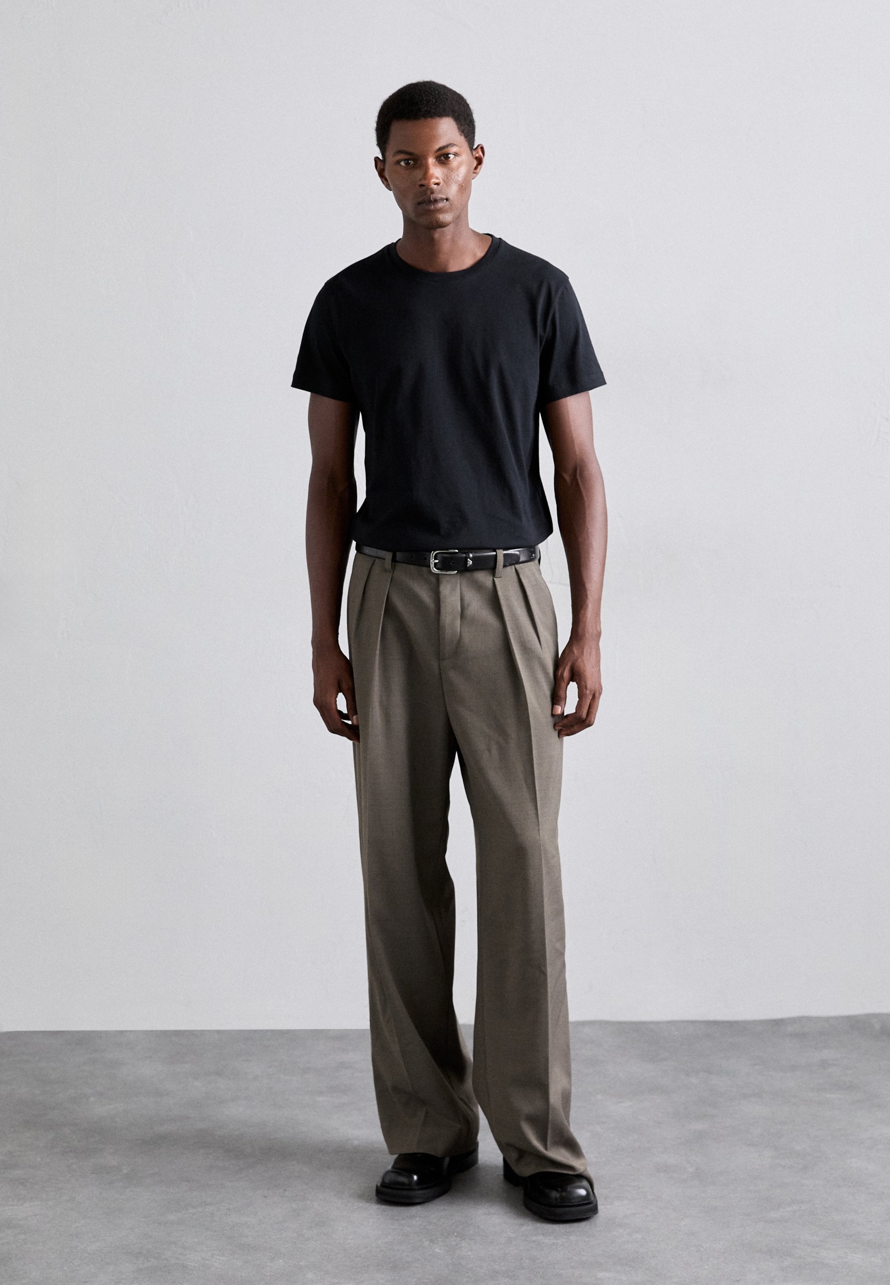 Filippa K T-shirt leggera - T-shirt basic - nera