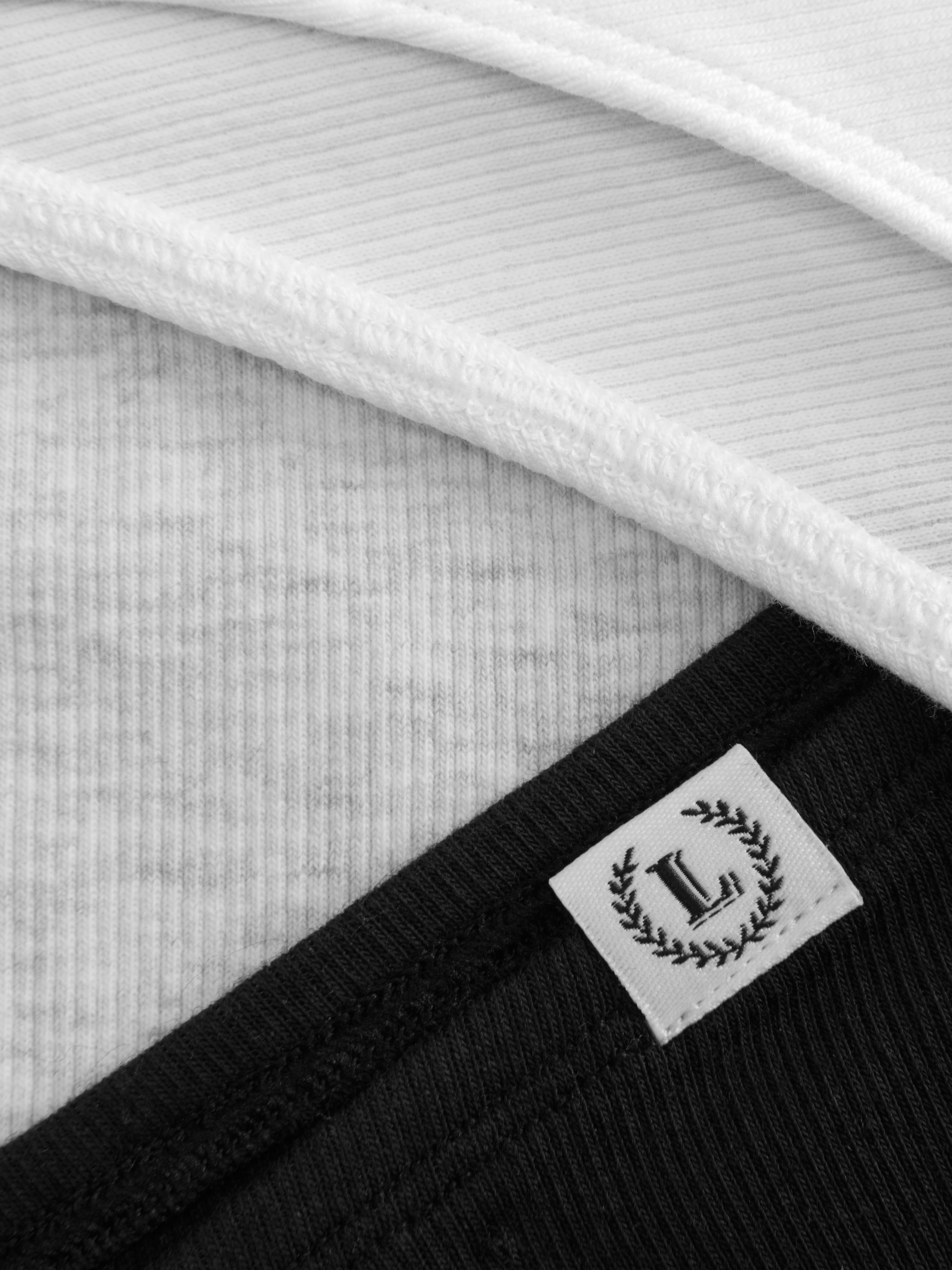 Gerippte Hipster-Slips, 3er-Set. Drei gerippte Hipster-Slips für Ihre wöchentliche Garderobe.