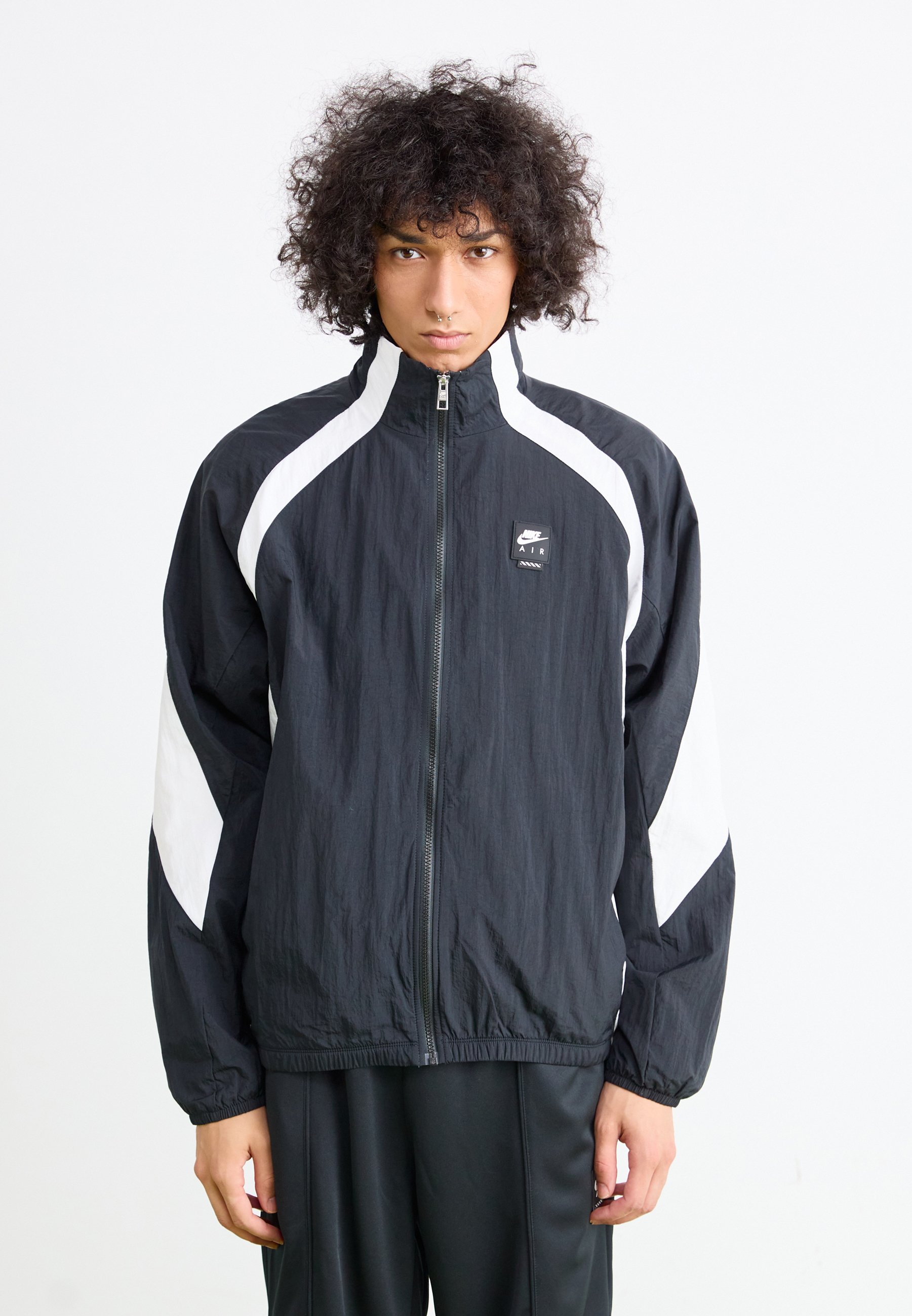 Nike Sportswear AIR TRACK JACKET - Zomerjas - zwart/wit