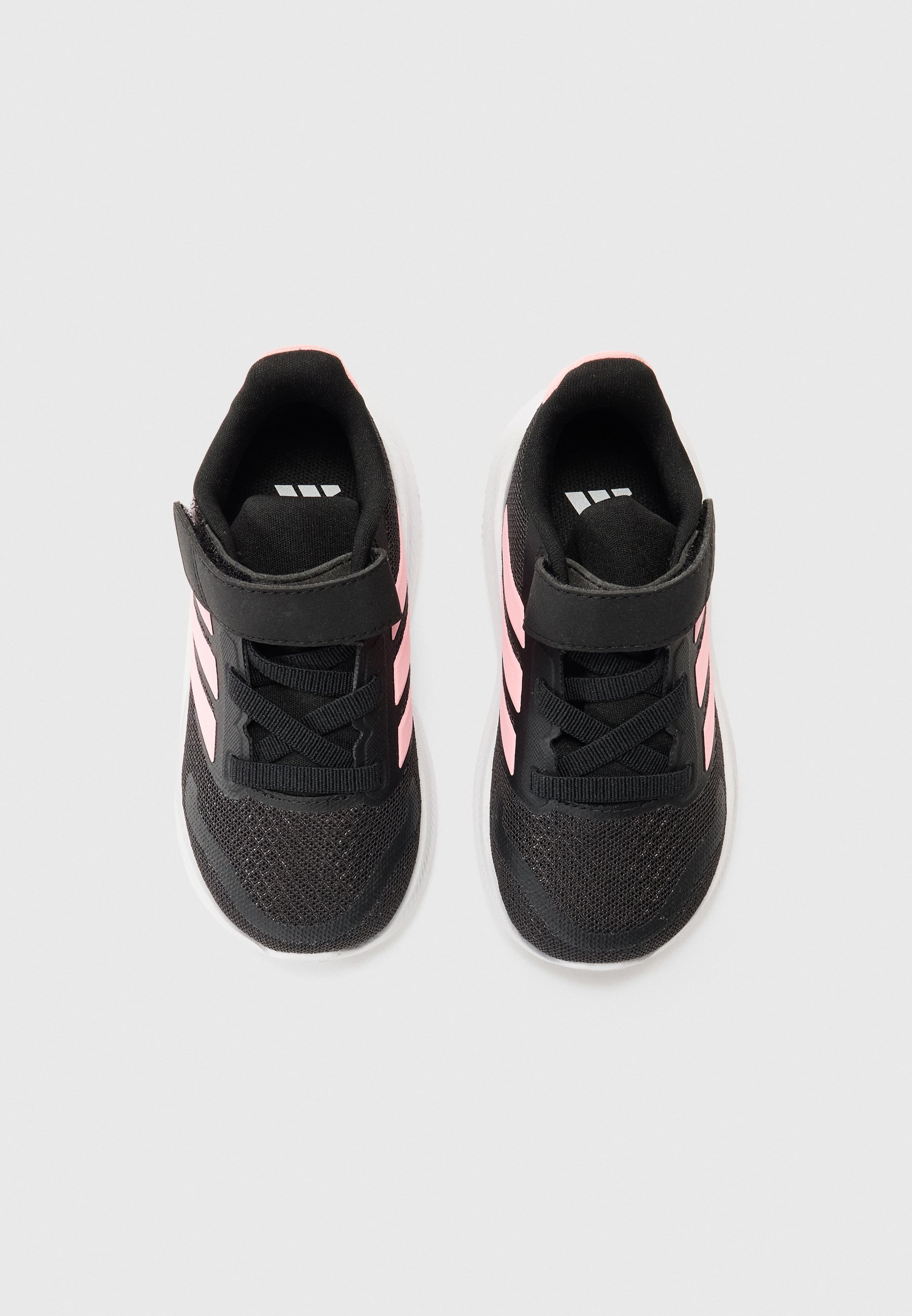 adidas Performance RUNFALCON UNISEX - Pantofi de alergare pentru șosea - negru intens/roz pal/argintiu