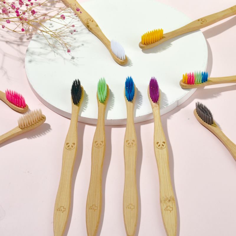 Nouveaux 2021 Brosses à dents en charbon de bambou souples, lot de 12, écologiques, biodégradables et naturelles, pour une hygiène bucco-dentaire optimale