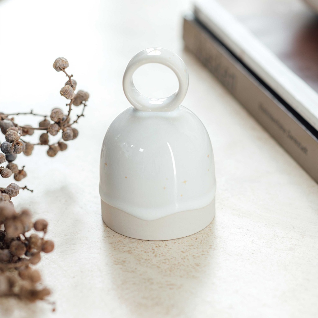 Man patinka. Iš „Villeroy & Boch“. „Winter Glow“ stalo dekoracijos varpelis – 1 vnt.