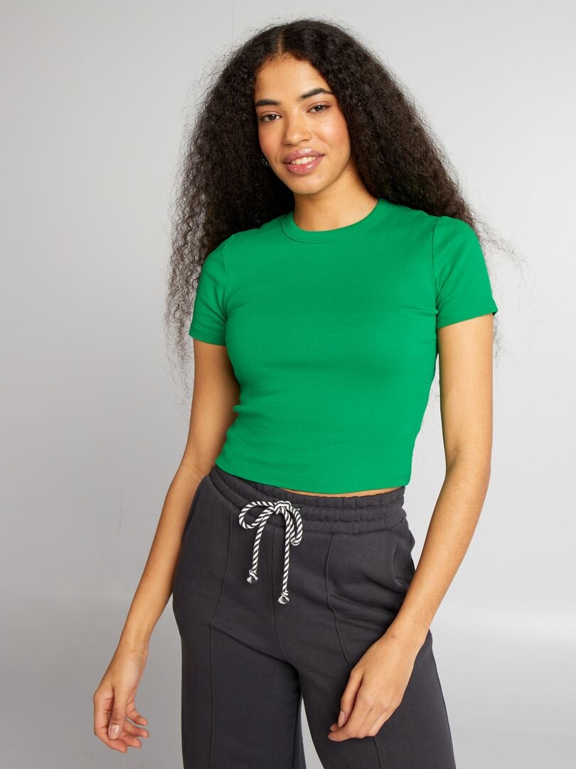 Korte crop top met korte mouwen - GROEN