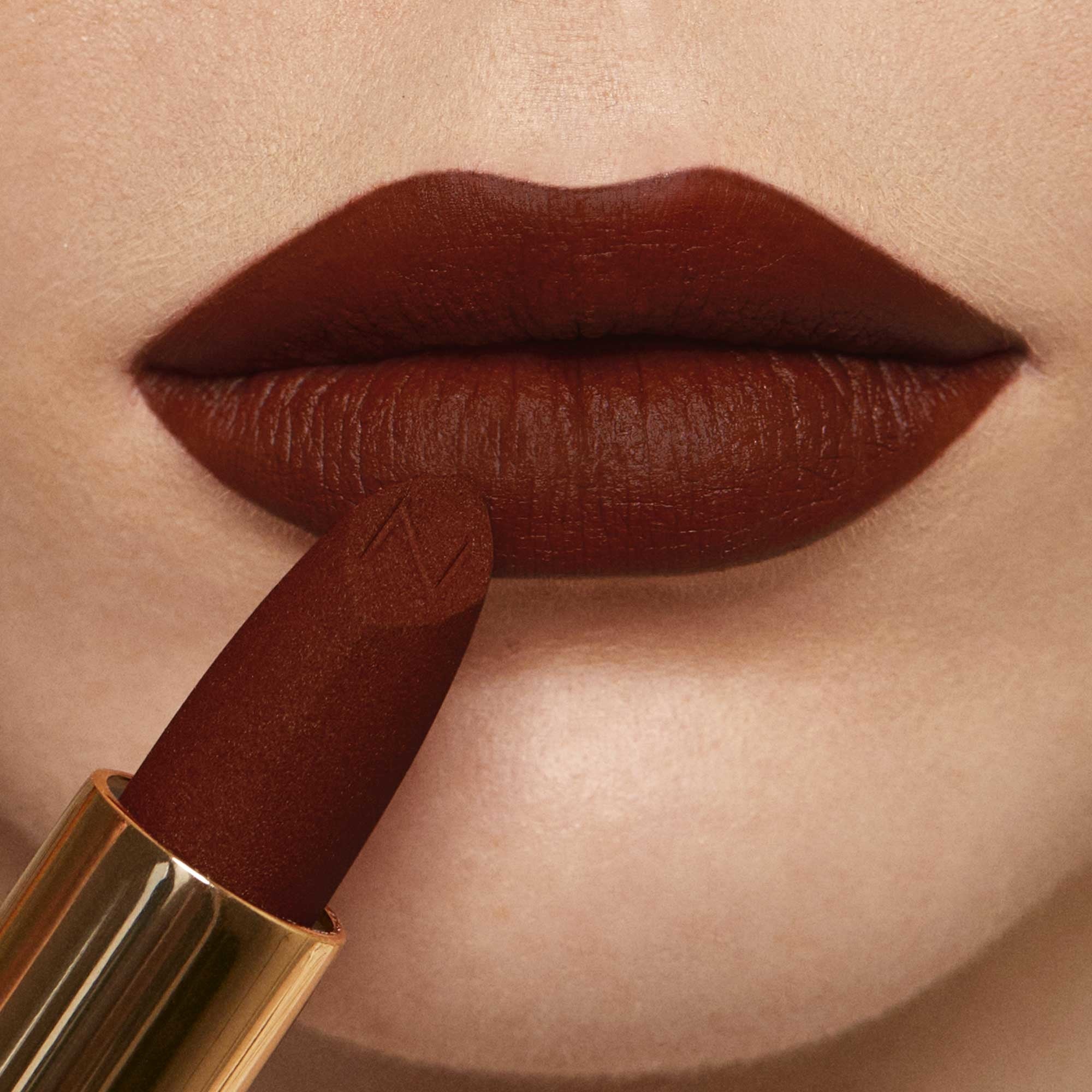 Labbra Matte Pleasure Lipstick - Rossetto mat, Rossetto