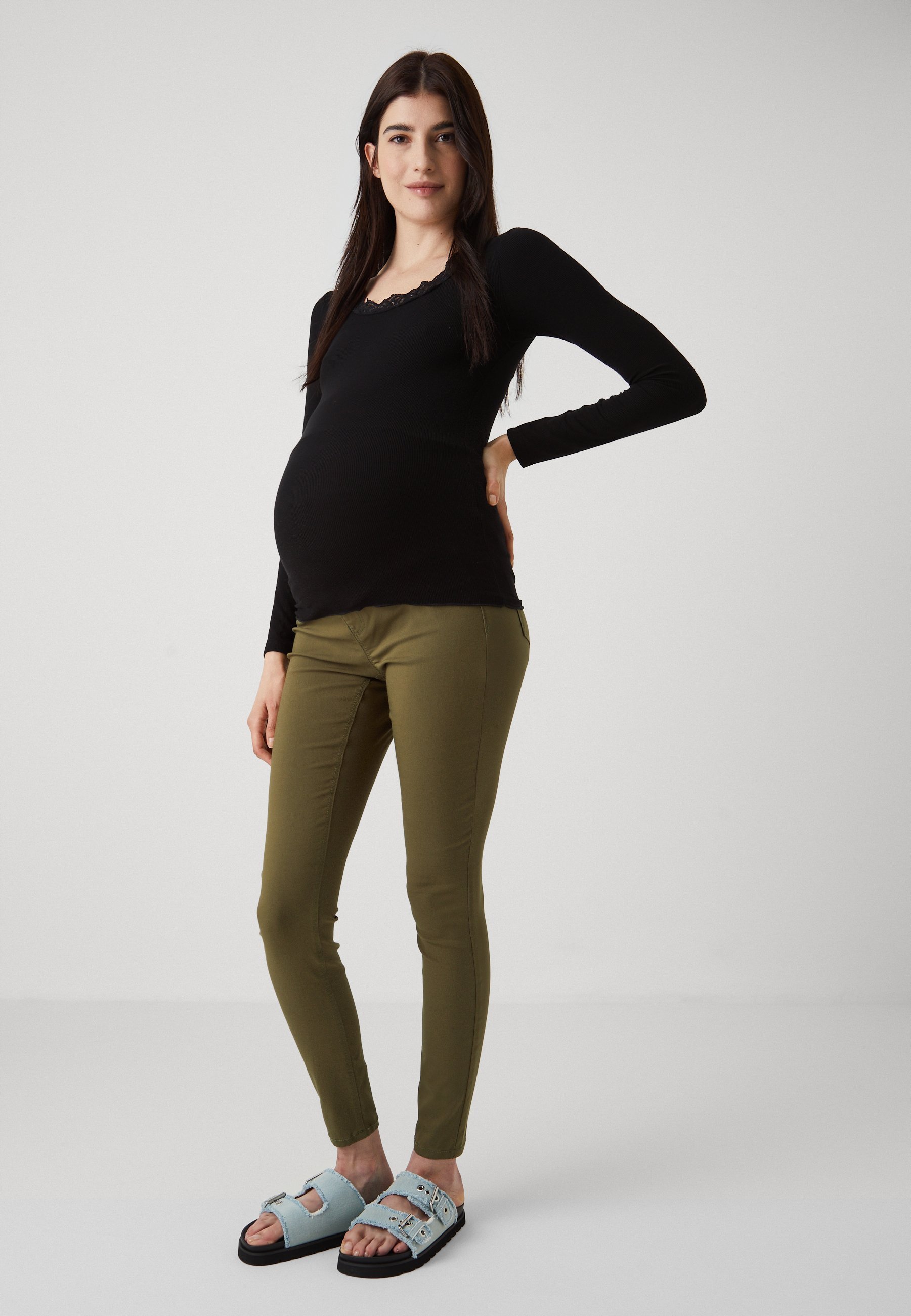 Vero Moda Maternity VMMELVA - Skinny Fit jeans - klimopgroen