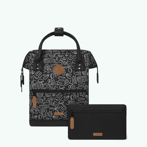 Cabaia Adventurer Kleiner Rucksack Amiens schwarz
