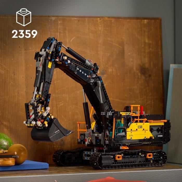 LEGO Technic 42215 Volvo EC500 Hybridi Kaivinkone - Rakennussarja aikuisille - Sisustus