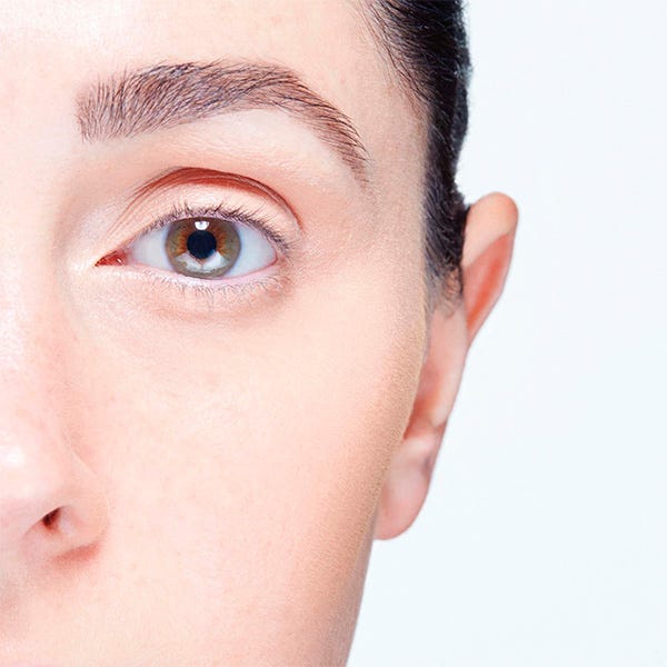 Sijajni kremasti korektor