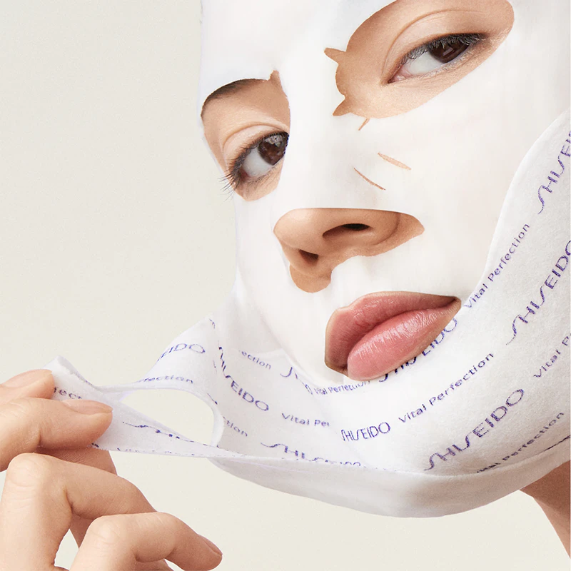 Máscara facial firmadora de luxo Shiseido Vital Perfection Liftdefine Radiance
