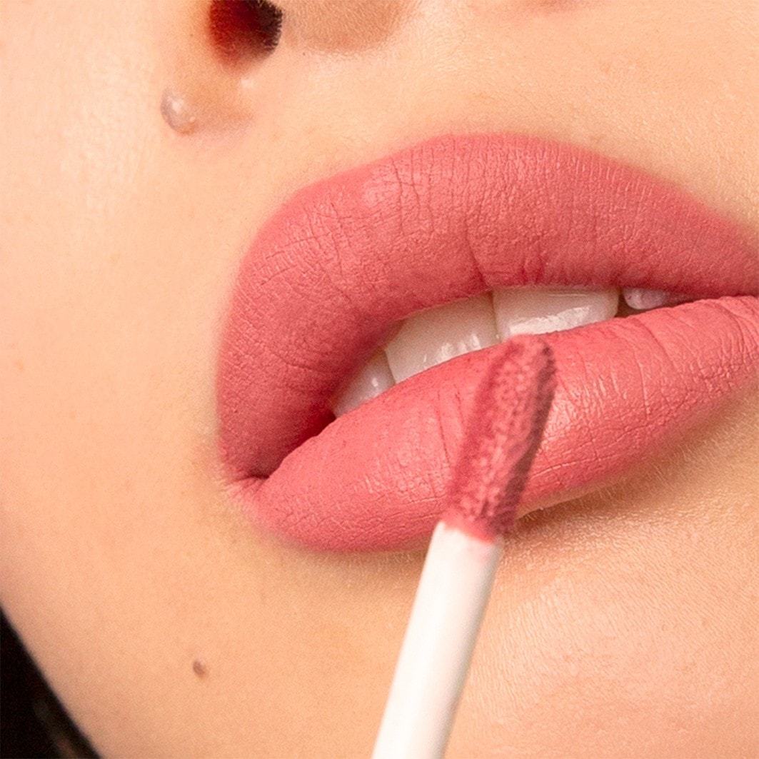 3INA Dugotrajni ruž za usne - 6 ml