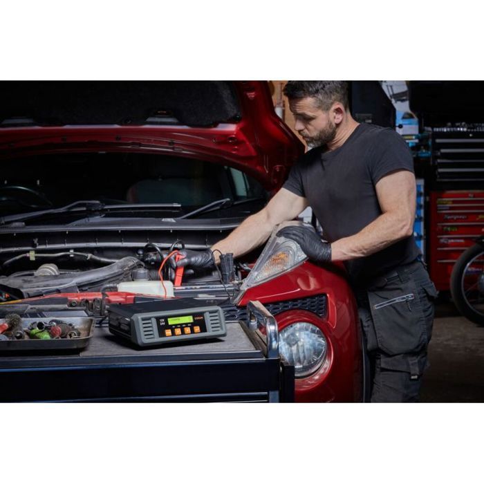 Cargador de baterías Osram BATTERYcharge PRO 30A