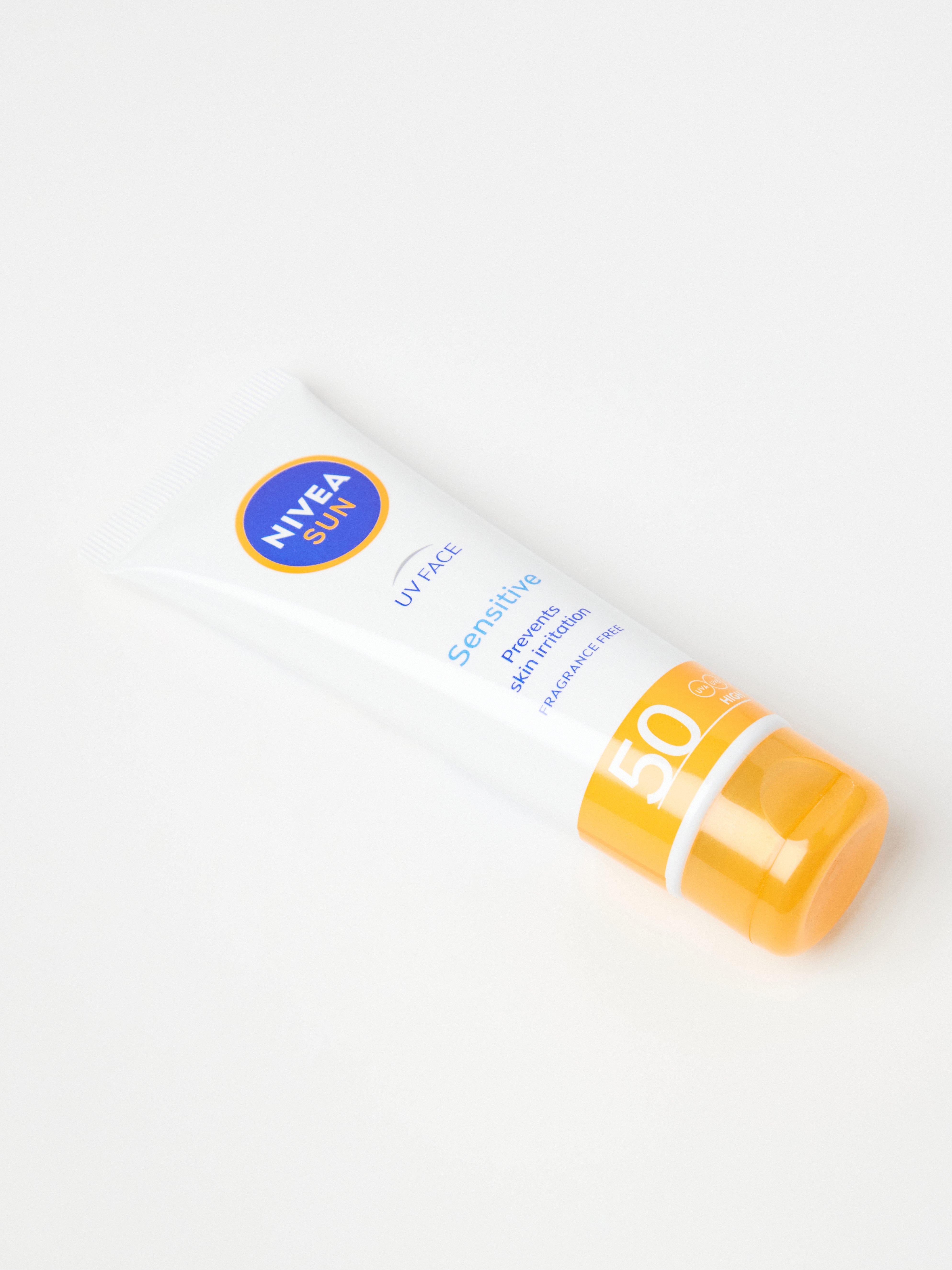 NIVEA UV Ansiktskrem SPF50 Ingen farge
