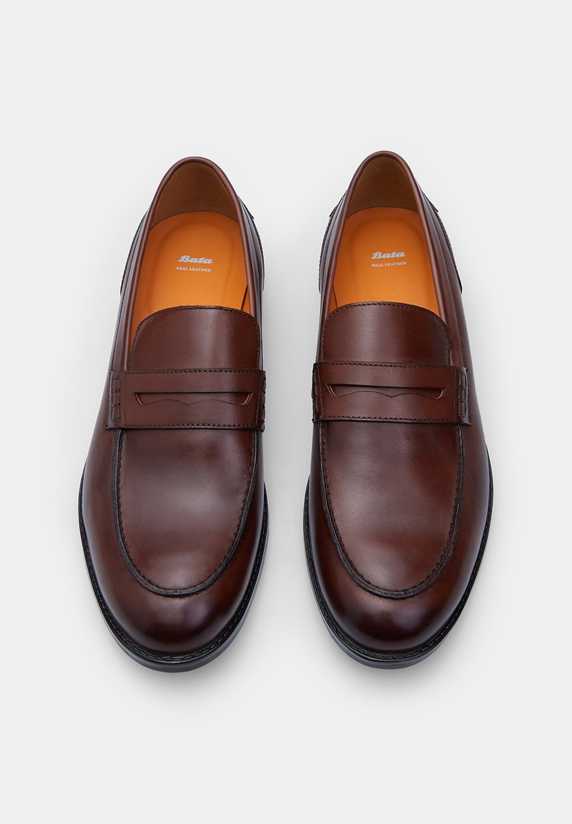 Chaussures Bata Slip-ons - marron