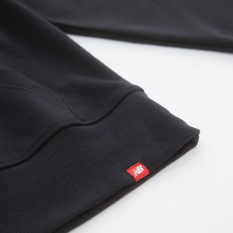 Bluza z kapturem NB Essentials Stacked Logo Po – CZARNY