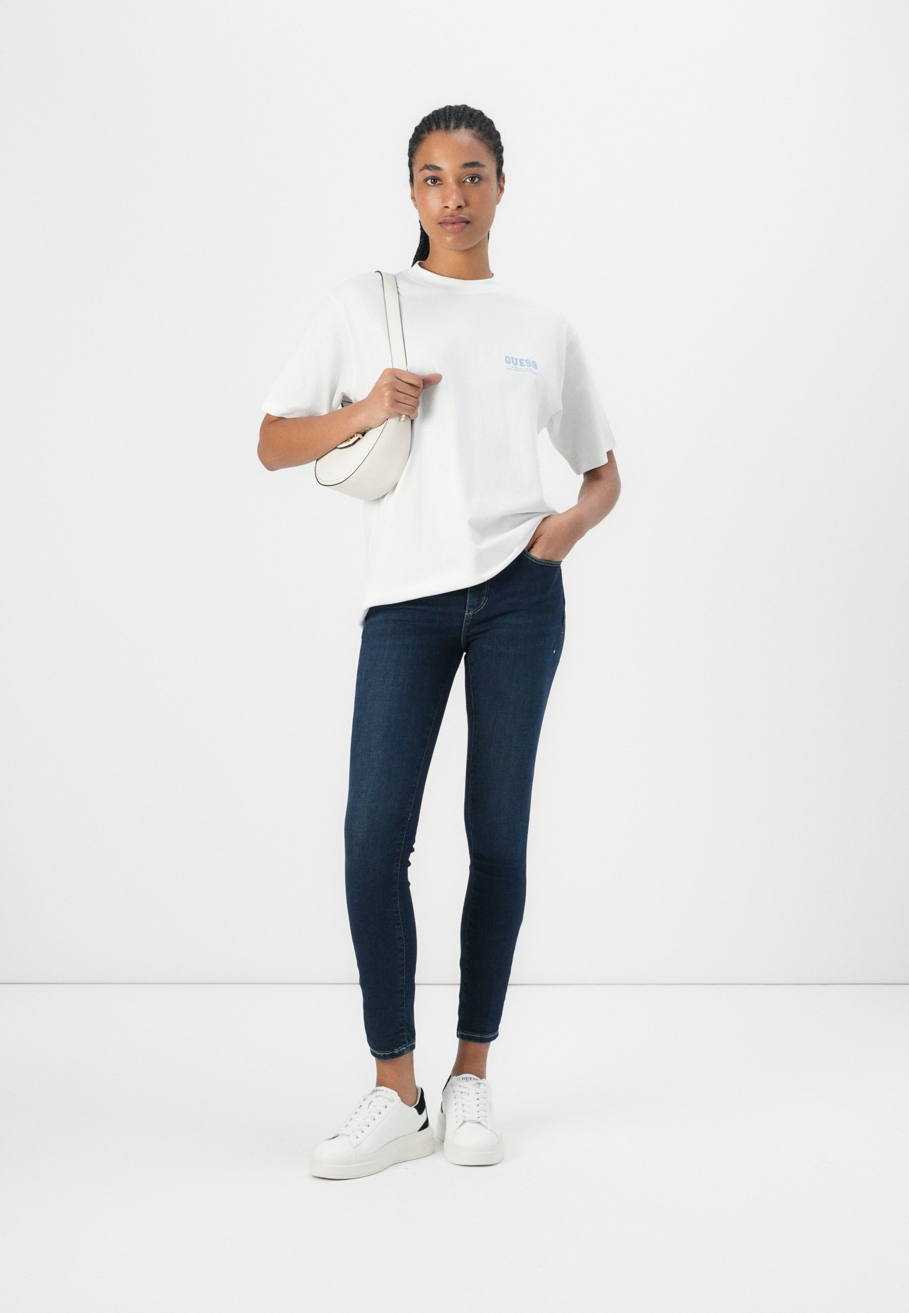 Džíny SHAPE UP Skinny Fit - džíny Guess - black