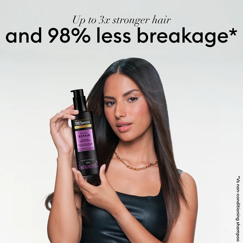 TRESemmé Biotin Repair kremasti serum brez izpiranja za brezhibno videti lase