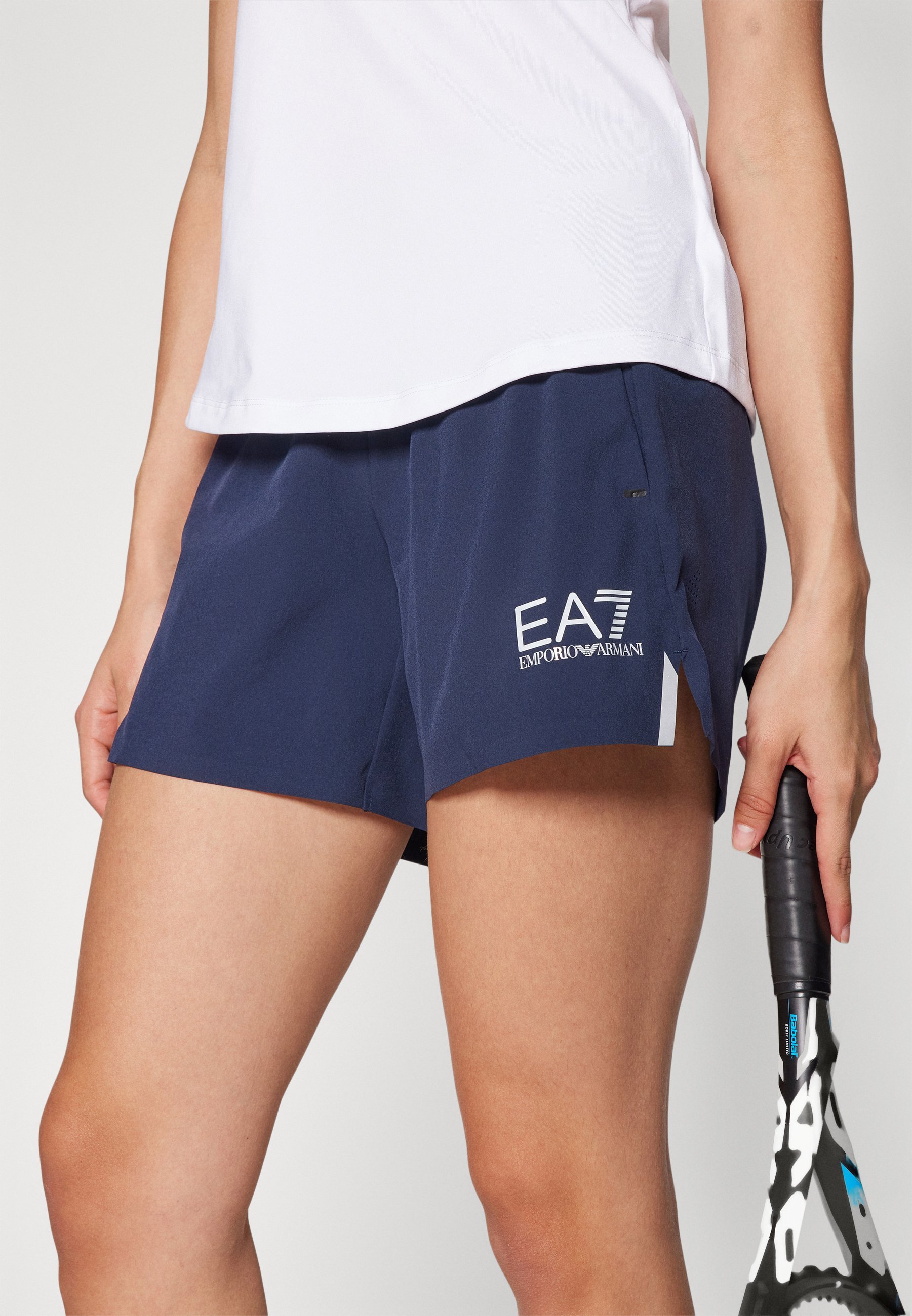 EA7 Emporio Armani SHORTS - Sportshorts - marineblau