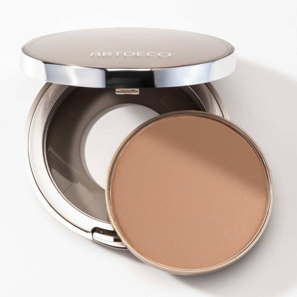 ARTDECO kompaktni tekoči puder Hydra Mineral - 10 g